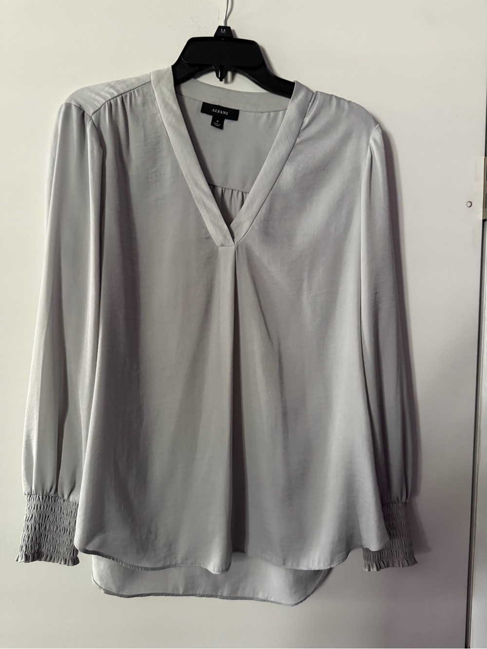 Alfani Light Silver V-Neck Long-Sleeve Blouse